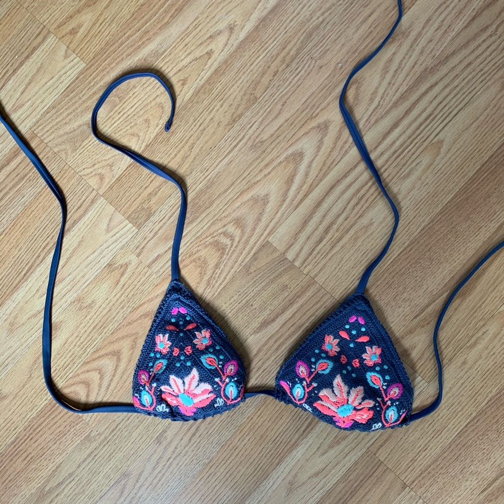Bikini top!